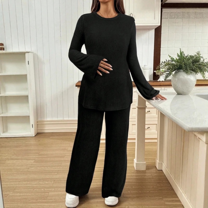 Knitted Maternity Suit Horn Lo - đánh giá và giá Maternity Wear